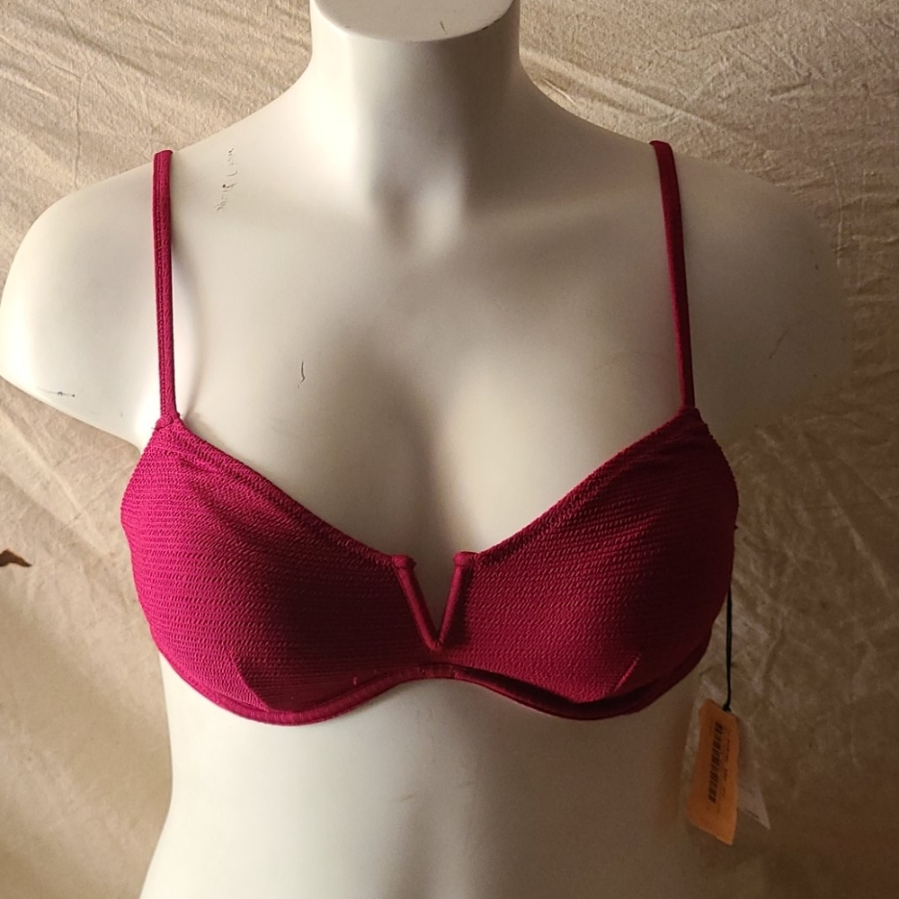 Swimsuit bikini top